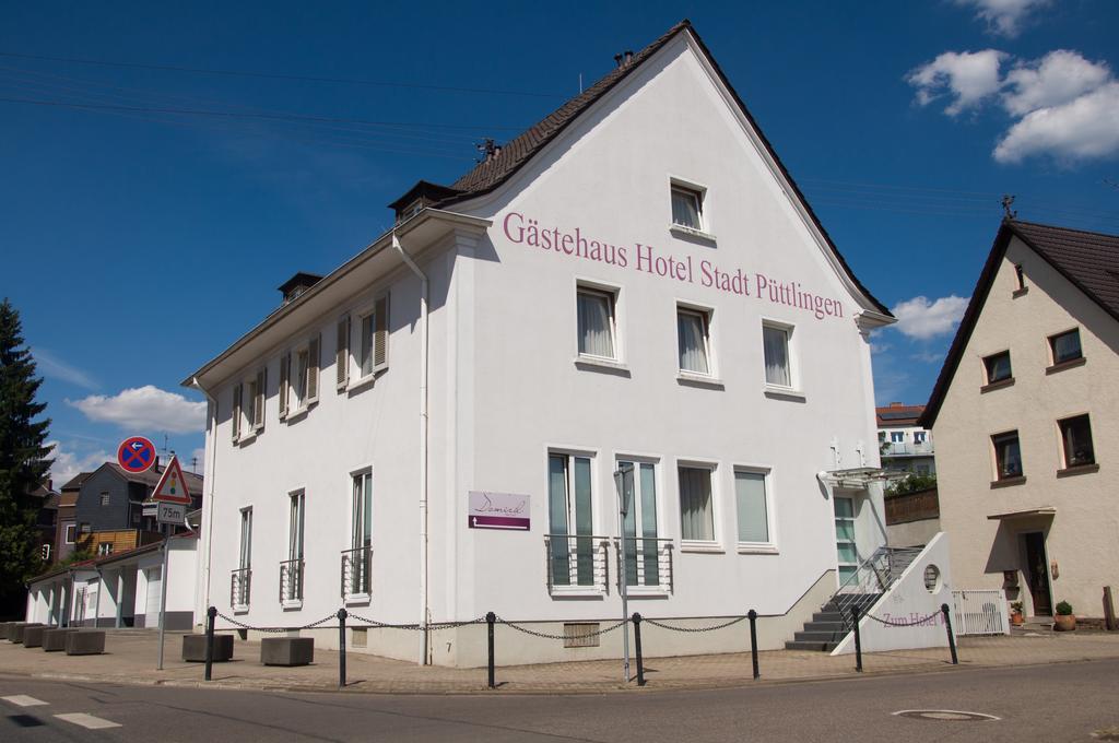 Domizil Alte Post Hotell Püttlingen Exteriör bild