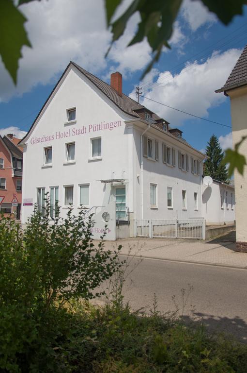 Domizil Alte Post Hotell Püttlingen Exteriör bild